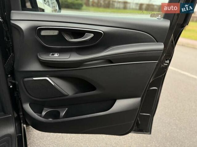 Черный Мерседес В-Класс, объемом двигателя 2.14 л и пробегом 185 тыс. км за 45500 $, фото 26 на Automoto.ua