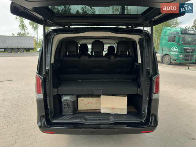 Мерседес В-Класс 2016 в Киеве на Automoto.ua Черный Мерседес В-Класс, объемом двигателя 2.14 л и пробегом 168 тыс. км за 51000 $, фото 42 на Automoto.ua