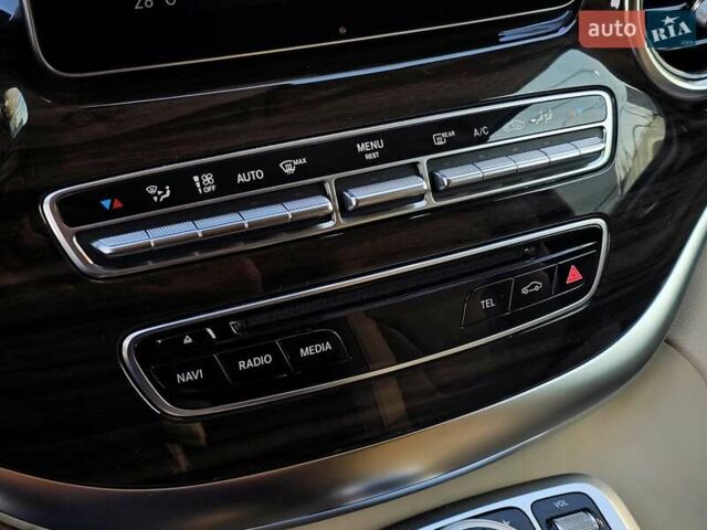 Черный Мерседес В-Класс, объемом двигателя 2.14 л и пробегом 185 тыс. км за 50500 $, фото 32 на Automoto.ua