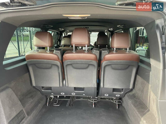 Чорний Мерседес В-Клас, об'ємом двигуна 2.2 л та пробігом 350 тис. км за 44500 $, фото 7 на Automoto.ua