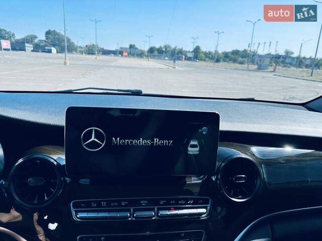 Мерседес В-Класс 2017 в Одессе на Automoto.ua Черный Мерседес В-Класс, объемом двигателя 2.14 л и пробегом 221 тыс. км за 43800 $, фото 13 на Automoto.ua