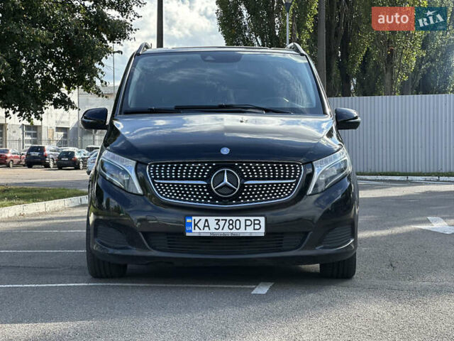 Мерседес В-Класс 2017 в Киеве на Automoto.ua Черный Мерседес В-Класс, объемом двигателя 2.14 л и пробегом 480 тыс. км за 32900 $, фото 1 на Automoto.ua