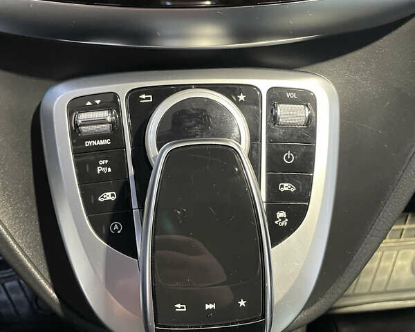 Черный Мерседес В-Класс, объемом двигателя 2.14 л и пробегом 238 тыс. км за 37900 $, фото 34 на Automoto.ua