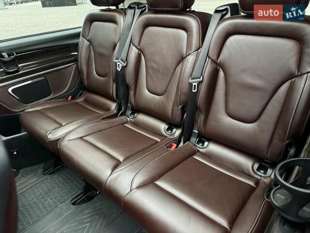 Черный Мерседес В-Класс, объемом двигателя 2.1 л и пробегом 103 тыс. км за 63790 $, фото 35 на Automoto.ua