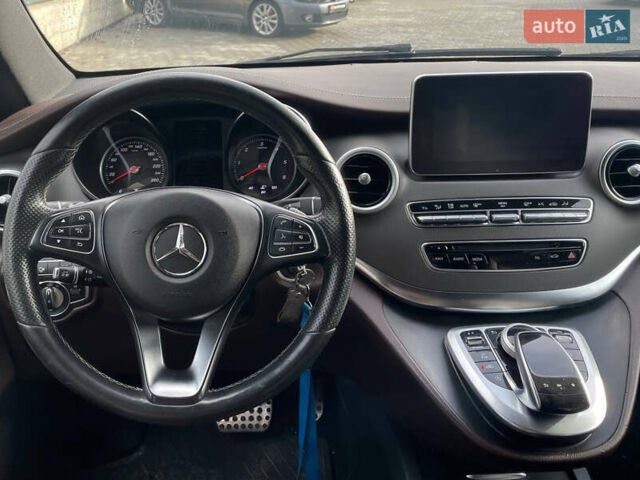 Чорний Мерседес В-Клас, об'ємом двигуна 2.2 л та пробігом 350 тис. км за 44500 $, фото 4 на Automoto.ua