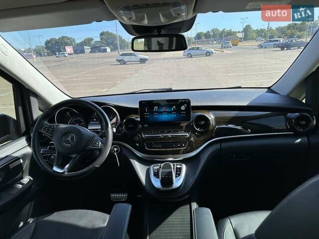 Мерседес В-Класс 2017 в Одессе на Automoto.ua Черный Мерседес В-Класс, объемом двигателя 2.14 л и пробегом 221 тыс. км за 43800 $, фото 9 на Automoto.ua