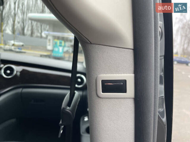 Черный Мерседес В-Класс, объемом двигателя 2.14 л и пробегом 238 тыс. км за 37900 $, фото 32 на Automoto.ua