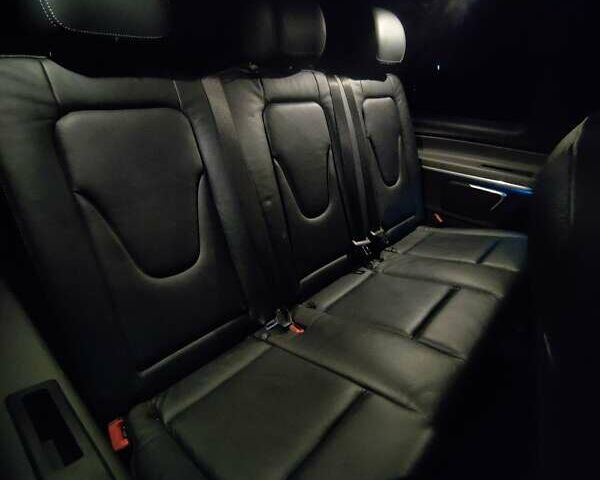 Черный Мерседес В-Класс, объемом двигателя 2.14 л и пробегом 192 тыс. км за 48753 $, фото 12 на Automoto.ua