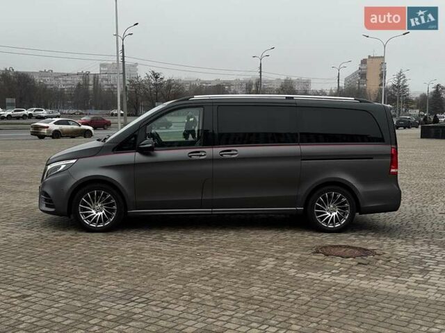 Черный Мерседес В-Класс, объемом двигателя 2.1 л и пробегом 103 тыс. км за 63790 $, фото 4 на Automoto.ua