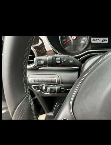 Чорний Мерседес В-Клас, об'ємом двигуна 2.1 л та пробігом 212 тис. км за 38400 $, фото 3 на Automoto.ua