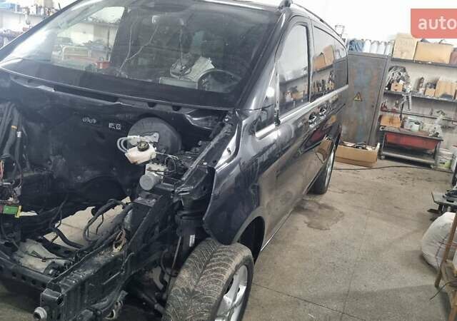 Чорний Мерседес В-Клас, об'ємом двигуна 2.2 л та пробігом 59 тис. км за 18600 $, фото 1 на Automoto.ua