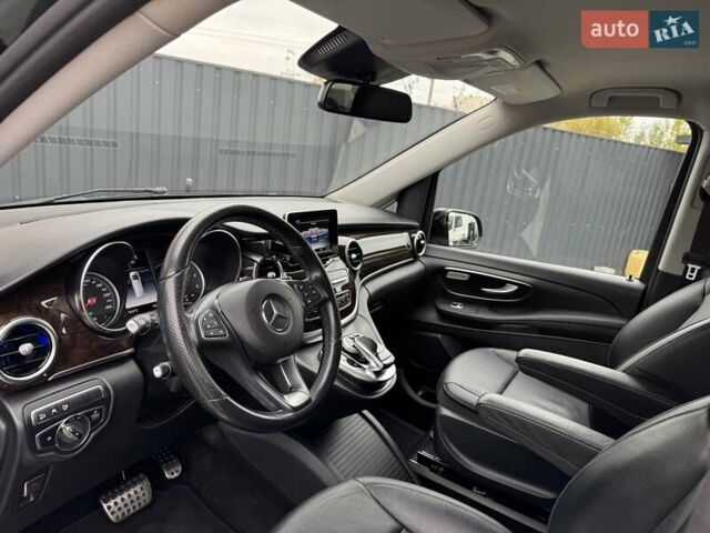 Мерседес В-Класс 2018 в Киеве на Automoto.ua Черный Мерседес В-Класс, объемом двигателя 2 л и пробегом 163 тыс. км за 44800 $, фото 13 на Automoto.ua