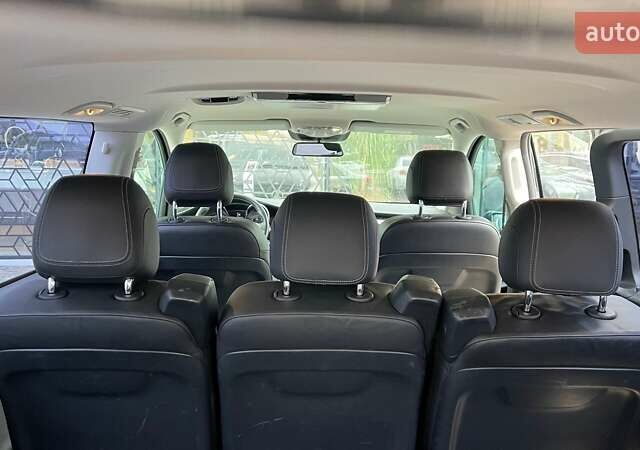 Мерседес В-Класс 2018 в Киеве на Automoto.ua Черный Мерседес В-Класс, объемом двигателя 2.14 л и пробегом 106 тыс. км за 54194 $, фото 11 на Automoto.ua