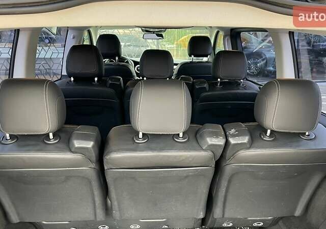 Мерседес В-Класс 2018 в Киеве на Automoto.ua Черный Мерседес В-Класс, объемом двигателя 2.14 л и пробегом 106 тыс. км за 54194 $, фото 10 на Automoto.ua