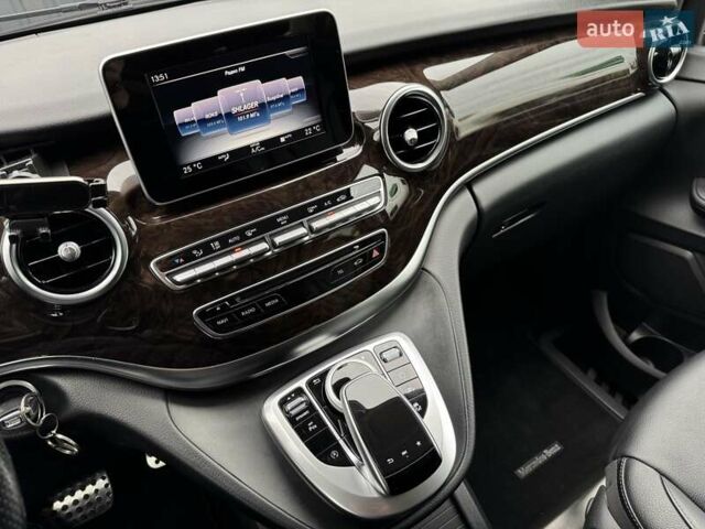 Мерседес В-Класс 2018 в Киеве на Automoto.ua Черный Мерседес В-Класс, объемом двигателя 2 л и пробегом 163 тыс. км за 44800 $, фото 19 на Automoto.ua