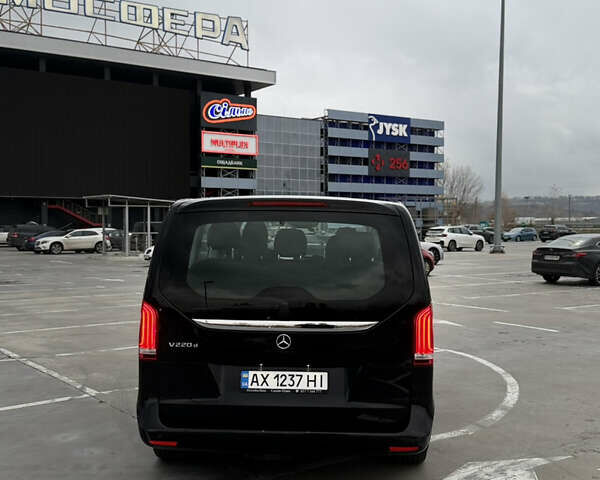 Чорний Мерседес В-Клас, об'ємом двигуна 2.14 л та пробігом 183 тис. км за 42900 $, фото 6 на Automoto.ua