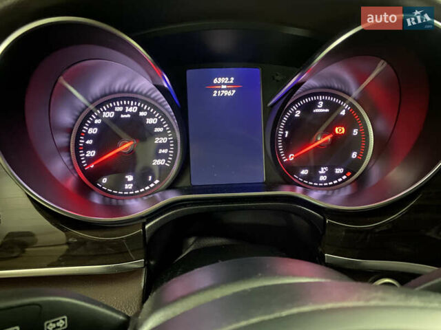 Черный Мерседес В-Класс, объемом двигателя 2.14 л и пробегом 218 тыс. км за 70000 $, фото 5 на Automoto.ua