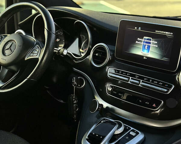 Черный Мерседес В-Класс, объемом двигателя 2.14 л и пробегом 226 тыс. км за 40500 $, фото 17 на Automoto.ua