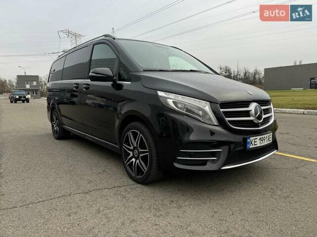 Черный Мерседес В-Класс, объемом двигателя 2.14 л и пробегом 62 тыс. км за 65000 $, фото 1 на Automoto.ua