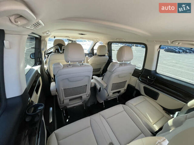 Чорний Мерседес В-Клас, об'ємом двигуна 2.14 л та пробігом 135 тис. км за 50000 $, фото 42 на Automoto.ua