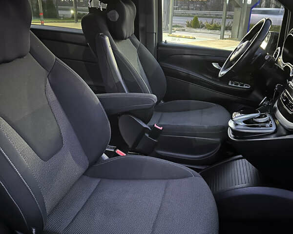 Черный Мерседес В-Класс, объемом двигателя 2.14 л и пробегом 226 тыс. км за 40500 $, фото 12 на Automoto.ua