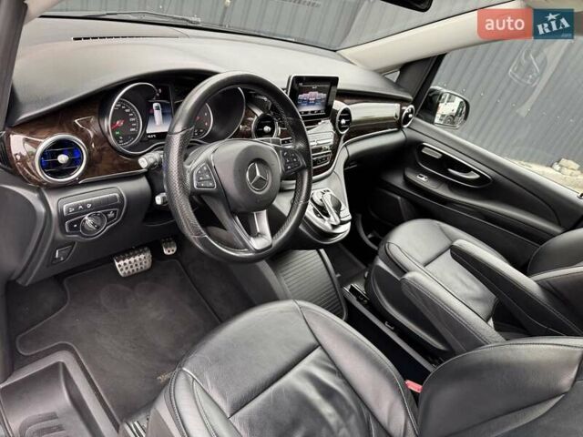 Мерседес В-Класс 2018 в Киеве на Automoto.ua Черный Мерседес В-Класс, объемом двигателя 2 л и пробегом 163 тыс. км за 44800 $, фото 15 на Automoto.ua