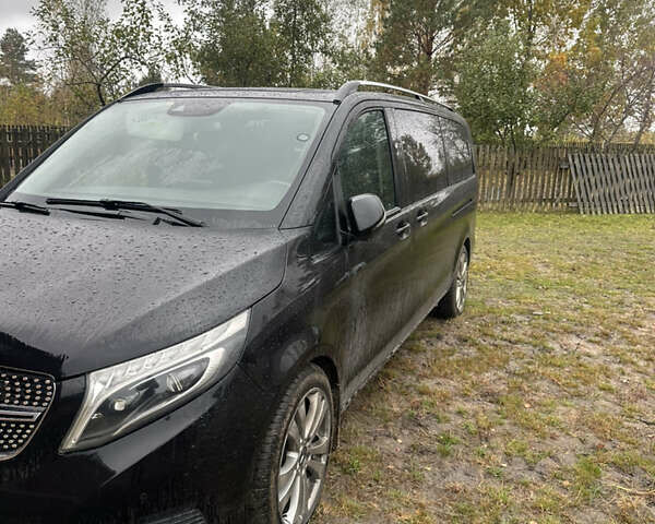 Мерседес В-Класс 2019 в Рокитное на Automoto.ua Черный Мерседес В-Класс, объемом двигателя 2.14 л и пробегом 284 тыс. км за 42000 $, фото 2 на Automoto.ua