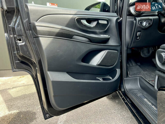 Черный Мерседес В-Класс, объемом двигателя 1.95 л и пробегом 60 тыс. км за 52000 $, фото 34 на Automoto.ua