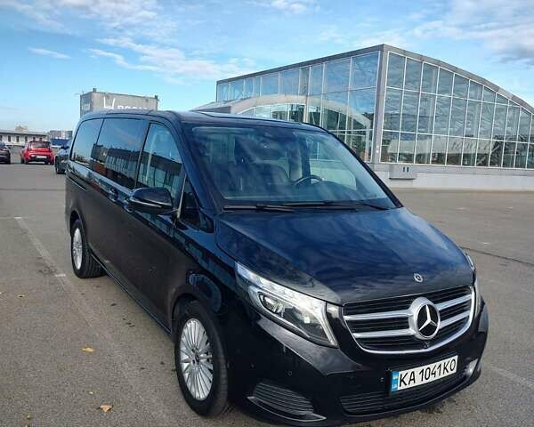 Мерседес В-Класс 2019 в Киеве на Automoto.ua Черный Мерседес В-Класс, объемом двигателя 2.14 л и пробегом 207 тыс. км за 48500 $, фото 2 на Automoto.ua