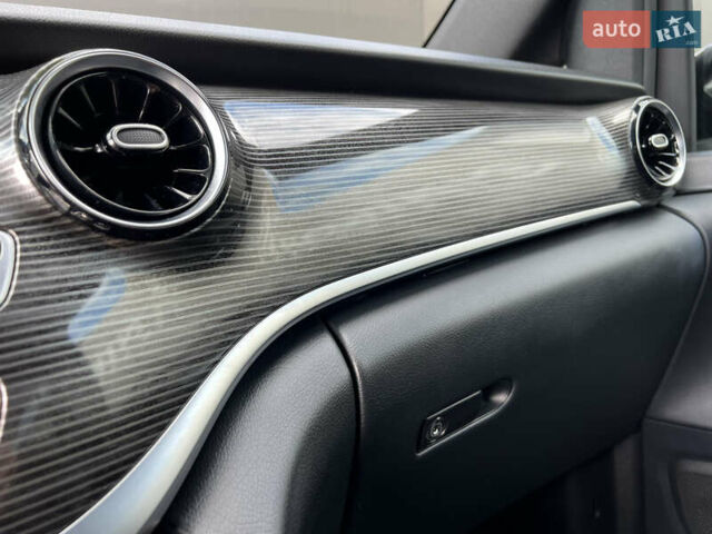 Черный Мерседес В-Класс, объемом двигателя 1.95 л и пробегом 60 тыс. км за 52000 $, фото 22 на Automoto.ua