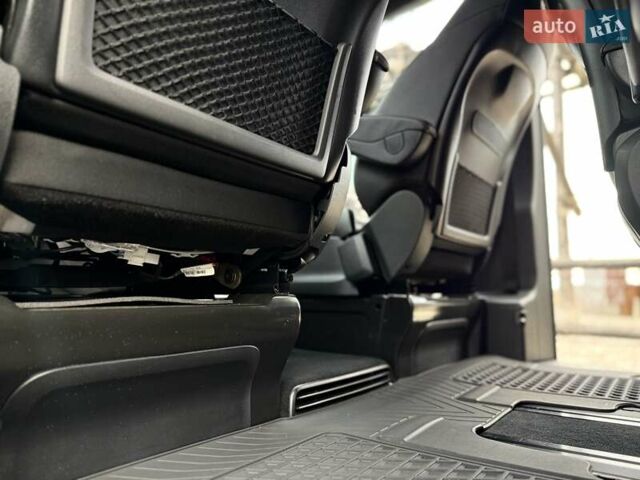 Чорний Мерседес В-Клас, об'ємом двигуна 1.95 л та пробігом 174 тис. км за 62800 $, фото 51 на Automoto.ua