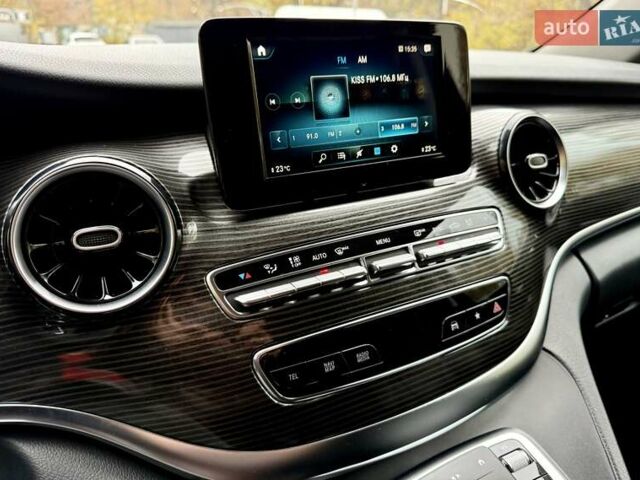 Черный Мерседес В-Класс, объемом двигателя 2.1 л и пробегом 275 тыс. км за 45500 $, фото 34 на Automoto.ua