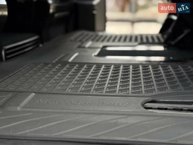 Чорний Мерседес В-Клас, об'ємом двигуна 1.95 л та пробігом 174 тис. км за 62800 $, фото 50 на Automoto.ua