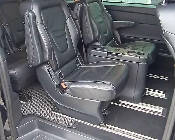 Черный Мерседес В-Класс, объемом двигателя 2.14 л и пробегом 120 тыс. км за 54500 $, фото 4 на Automoto.ua