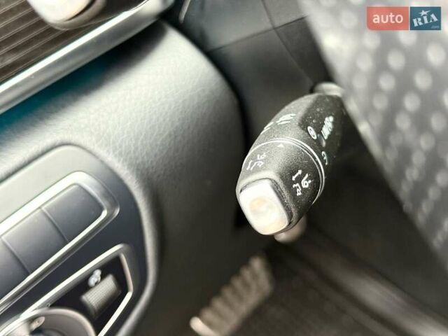 Чорний Мерседес В-Клас, об'ємом двигуна 2 л та пробігом 97 тис. км за 43900 $, фото 26 на Automoto.ua