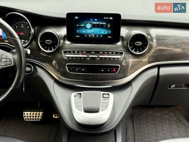 Чорний Мерседес В-Клас, об'ємом двигуна 2.1 л та пробігом 275 тис. км за 45500 $, фото 29 на Automoto.ua