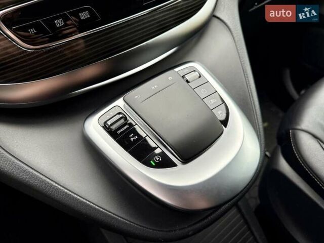 Черный Мерседес В-Класс, объемом двигателя 2.1 л и пробегом 275 тыс. км за 45500 $, фото 33 на Automoto.ua