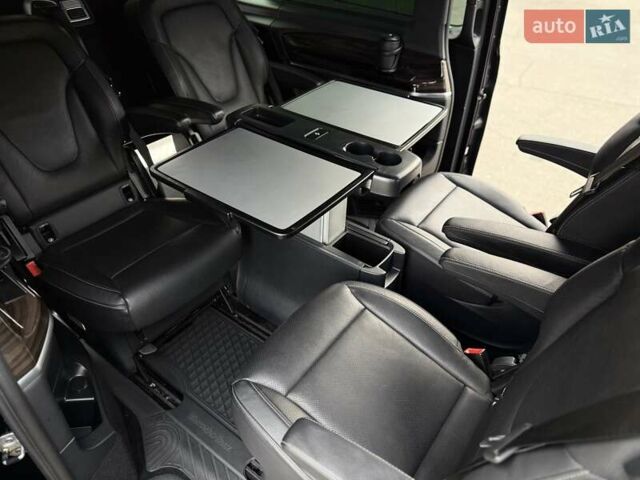 Чорний Мерседес В-Клас, об'ємом двигуна 1.95 л та пробігом 174 тис. км за 62800 $, фото 66 на Automoto.ua