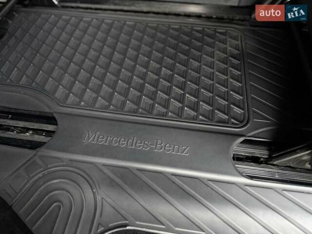 Чорний Мерседес В-Клас, об'ємом двигуна 1.95 л та пробігом 174 тис. км за 62800 $, фото 72 на Automoto.ua