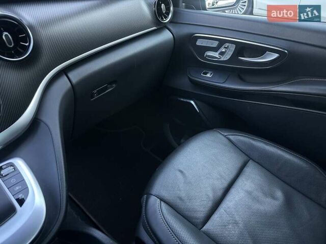 Черный Мерседес В-Класс, объемом двигателя 2.14 л и пробегом 123 тыс. км за 68500 $, фото 57 на Automoto.ua