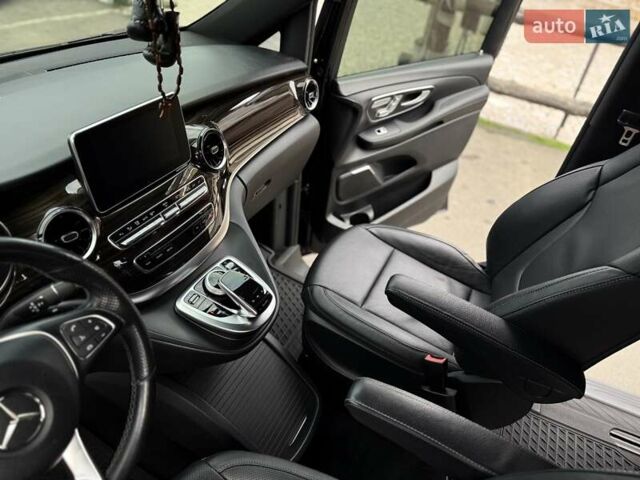 Чорний Мерседес В-Клас, об'ємом двигуна 1.95 л та пробігом 174 тис. км за 62800 $, фото 58 на Automoto.ua