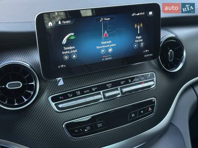 Черный Мерседес В-Класс, объемом двигателя 2.14 л и пробегом 123 тыс. км за 68500 $, фото 44 на Automoto.ua