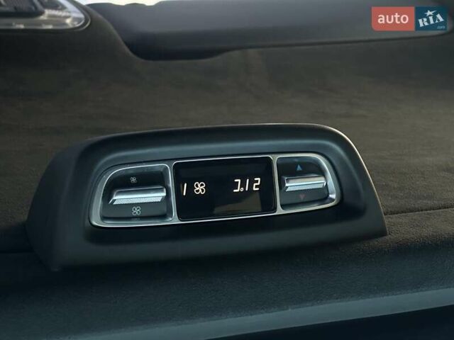 Черный Мерседес В-Класс, объемом двигателя 2.14 л и пробегом 123 тыс. км за 68500 $, фото 24 на Automoto.ua