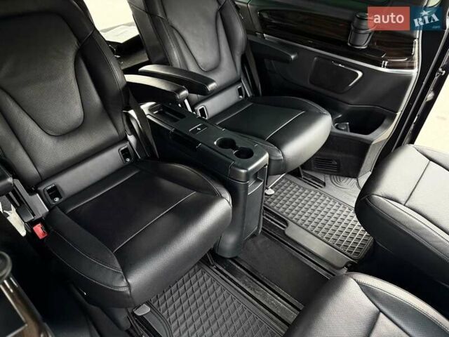 Чорний Мерседес В-Клас, об'ємом двигуна 1.95 л та пробігом 174 тис. км за 62800 $, фото 76 на Automoto.ua