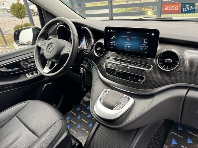 Черный Мерседес В-Класс, объемом двигателя 2 л и пробегом 83 тыс. км за 70900 $, фото 40 на Automoto.ua