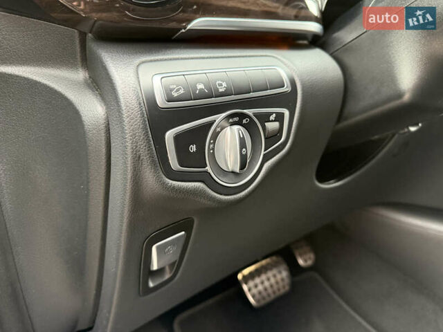 Чорний Мерседес В-Клас, об'ємом двигуна 1.95 л та пробігом 172 тис. км за 80000 $, фото 21 на Automoto.ua