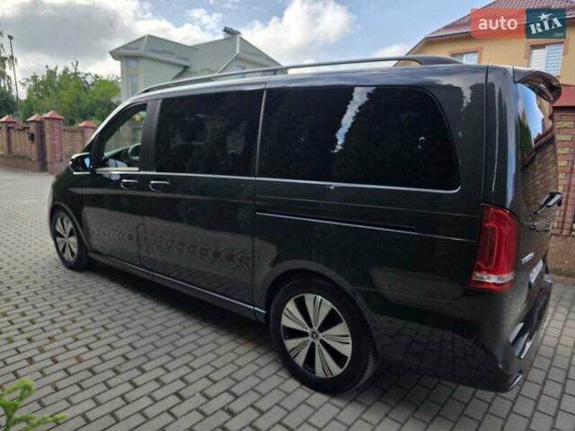 Чорний Мерседес В-Клас, об'ємом двигуна 1.95 л та пробігом 39 тис. км за 69000 $, фото 7 на Automoto.ua