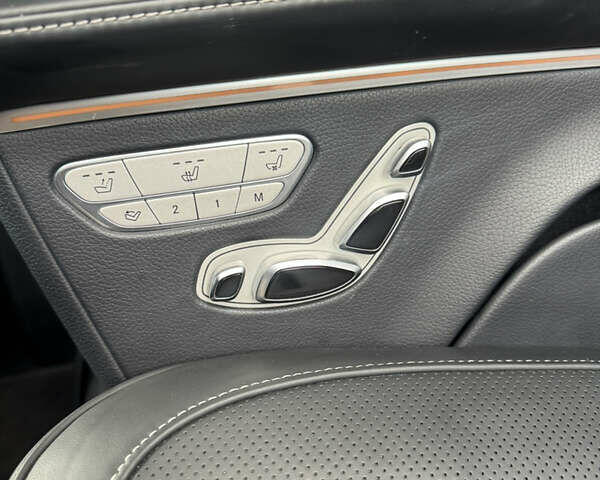 Черный Мерседес В-Класс, объемом двигателя 2.14 л и пробегом 40 тыс. км за 97500 $, фото 25 на Automoto.ua