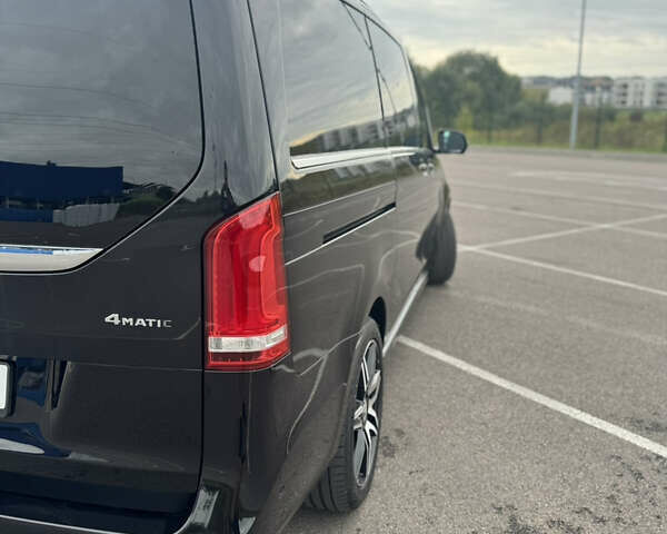 Черный Мерседес В-Класс, объемом двигателя 2.14 л и пробегом 40 тыс. км за 97500 $, фото 14 на Automoto.ua