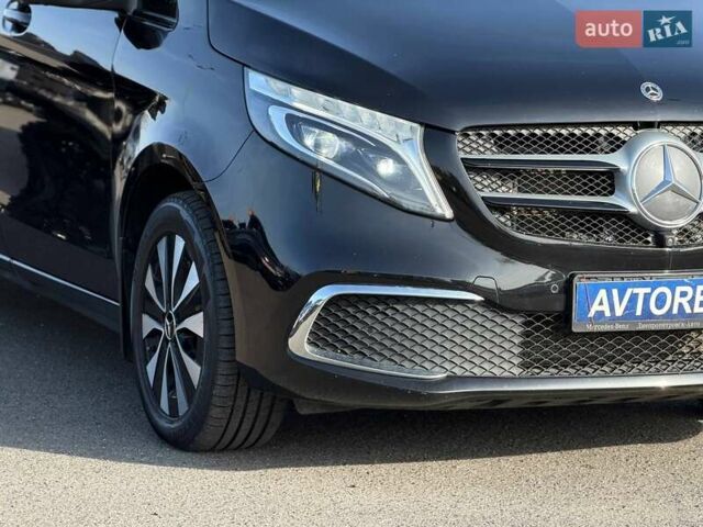 Черный Мерседес В-Класс, объемом двигателя 1.95 л и пробегом 102 тыс. км за 72000 $, фото 9 на Automoto.ua